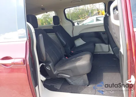 2018 Chrysler Pacifica Touring Plus z USA, uszkodzony, nr VIN 2C4RC1FG2JR150059